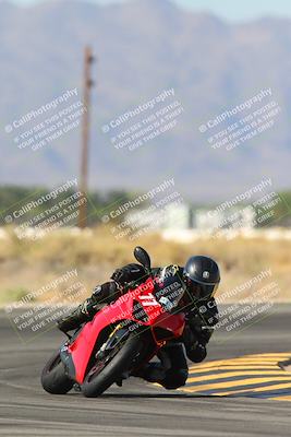 media/Oct-17-2024-Racers Edge (Thu) [[f51934c085]]/B Group/Session 4 (Turn 16)/